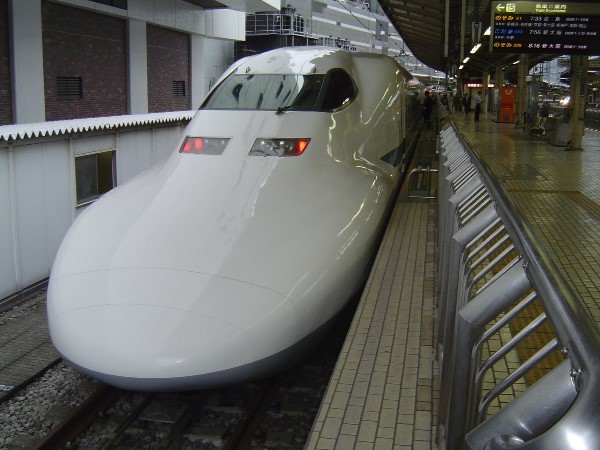 東海道新幹線の列車公衆電話の記録写真